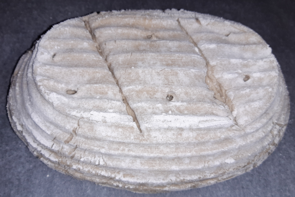 Roggenbrot mit Sauerteig roh